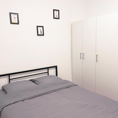 Charmant Appartement Proche De La Tour Eiffel Paris Exterior photo