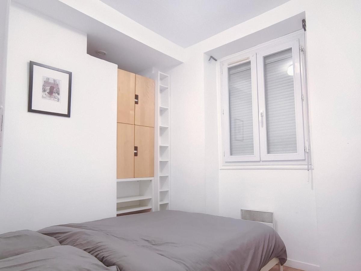 Charmant Appartement Proche De La Tour Eiffel Paris Exterior photo